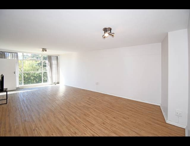 2 BEDROOM APARTMENT FOR SALE IN CRAIGHALL PARK